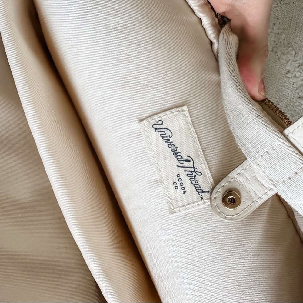 Universal Thread Cream Quilted Square Backpack - image 3